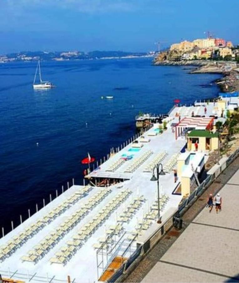 Casa Caprice Otel Pozzuoli Dış mekan fotoğraf
